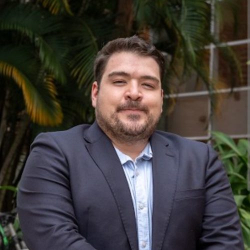 Tom&aacute;s Urbina Escobar